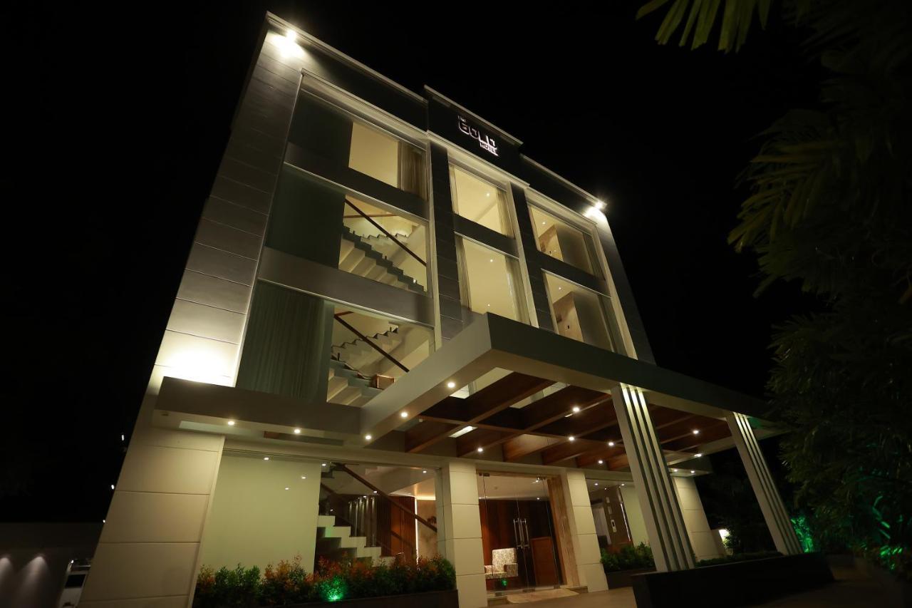 The Gold Hotel Palakkad Kültér fotó