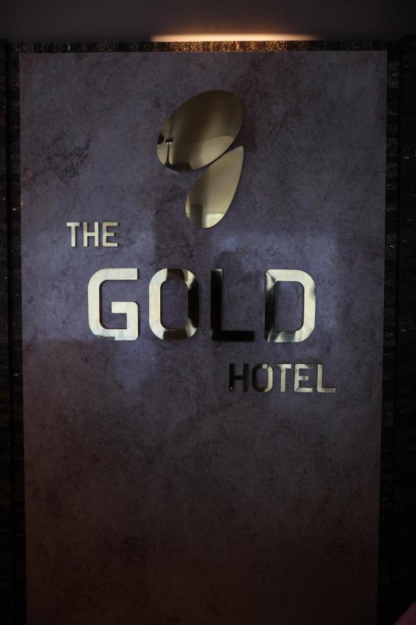 The Gold Hotel Palakkad Kültér fotó